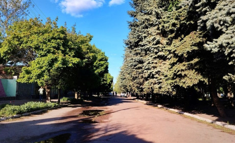 В Краснограді перейменували центральну вулицю, а в Піщанці думають над новою назвою Бєльовської