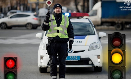 Як патрульна поліція регулює дорожній рух: що треба знати