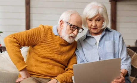 Пенсії можуть призупинити: кому до 31 грудня потрібно пройти фізичну ідентифікацію