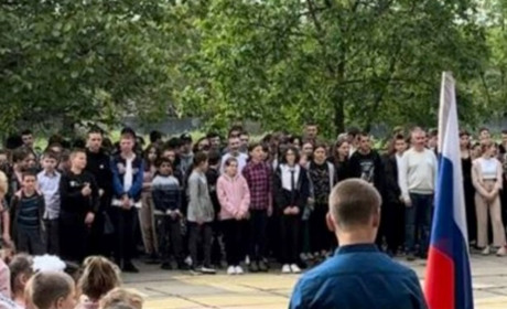 " Дєнєг нєт": росіяни ріжуть зарплати та соціальні виплати на окупованій Херсонщині