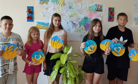 Жовто-блакитне серце. В гумхабах Луганщини відзначили День української державності