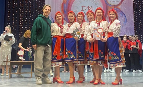 Кременецькі артистки перемогли у Всеукраїнському фестивалі-конкурсі