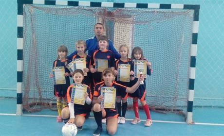 Жіноча футбольна команда "Candy"  привезла першу перемогу із Кам'янця-Подільського