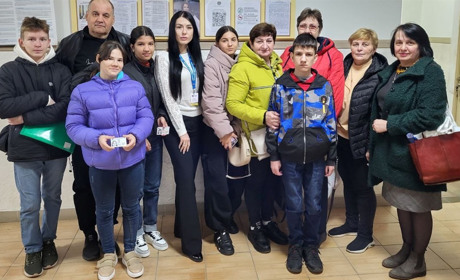 Куп’янським дітям оформлюють ID картки в Тернополі