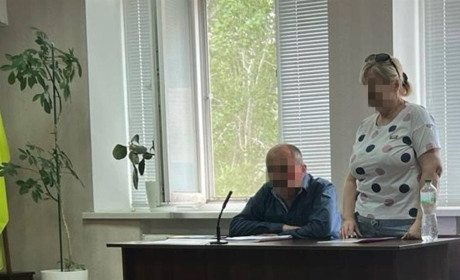 Повідомили про підозру жительці Херсона, яко очолила при окупантах захоплений ворогом дитсадочок
