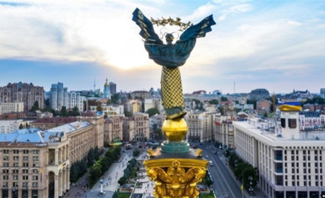 Запрацює метро, відкриються ринки і ресторани: Київ послаблює карантин