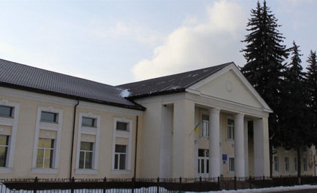 Засніжений центр, міський парк, Ведмежа поляна. Фоторепортаж зимового Тростянця