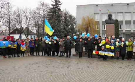 Володимирчани урочисто відзначили 101-шу річницю Дня Соборності