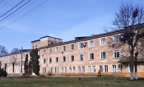 400 тисяч штрафу за шкоду довкіллю: лікарню в Сарненському районі притягнули до відповідальності