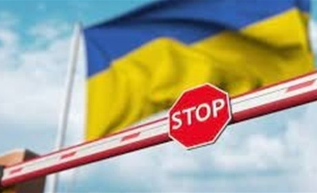 В Україні заборонили перетин кордону тисячам жінок: кого це стосується