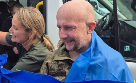 "Шматочок неба з вікна": журналіст розповів про російський полон