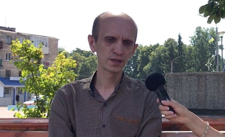 «Навіщо нам міська рада та яка від неї користь?» Конотопці відповідають на політичні питання