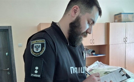 У Сновську поліцейські викрили посадовця, який вимагав хабарі за оформлення «липових» лікарняних