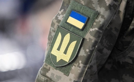 Військовослужбовці, які добровільно повернуться на службу до 1 січня 2025 року, отримають виплати