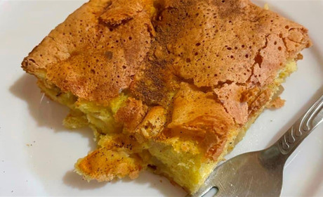 Рецепт хрусткої шарлотки від відомої блогерки