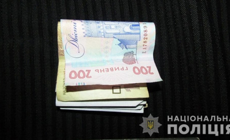 У Новограді водій пропонував поліцейським хабар, щоб не проходити алкотест