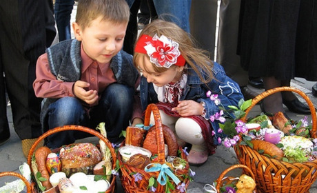 Які обмеження діятимуть у храмах Сватівського району під час святкування Великодня
