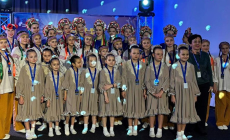 Танцювальний тріумф у Карпатах — Берестинська «Крапелька» виборола Гран-прі та 500 євро