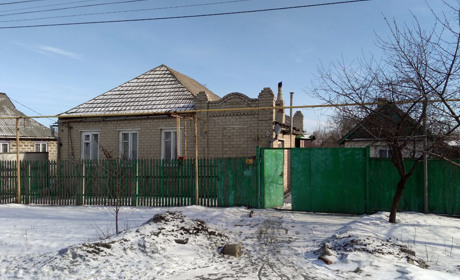Поліцейські Покровська затримали чоловіка, який до смерті забив свою співмешканку
