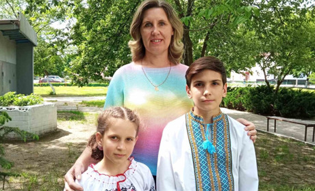 Анна Ткачук змоделювала паровоз, а Павло Супрунюк – вантажівку: наші юні техніки кращі в області