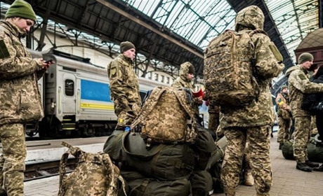 Стартує сервіс замовлення квитків для військових від Укрзалізниці