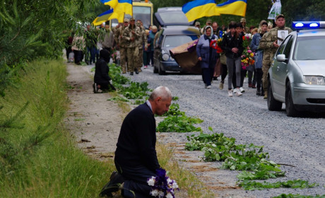 Повернувся на щиті: на війні загинув житель Звягельщини В'ячеслав Вітковський