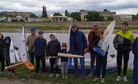 На Альті відбулася «Літня регата 2025»: у Переяславі змагалися юні та дорослі судномоделісти