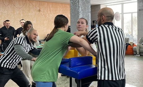 У Мені відбувся чемпіонат Чернігівської області з армспорту. Хто переміг