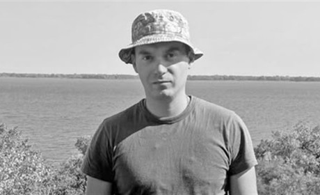 Загинув воїн-уродженець Херсонщини Лозовський Владислав, котрий заповідав поховати його у Чорткові