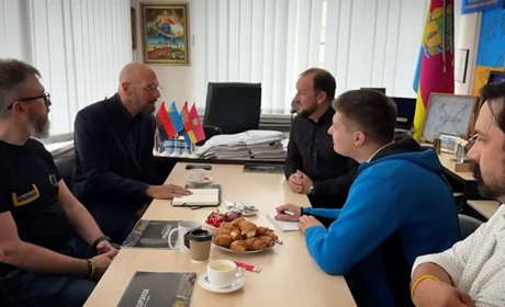 Американські гості відвідали простір ветеранів та медцентр Куп’янська