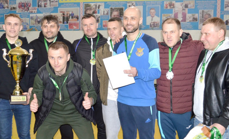 Переможці чемпіонату Переяславщини з футзалу передали призові кошти на підтримку ЗСУ