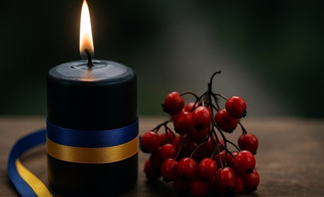 Звягель прощається із загиблим Захисником Павлом Лопатюком