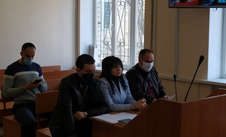Суд у справі херсонки Тетяни Кузьміч про держзраду продовжиться 3 червня. У неї вже три адвокати