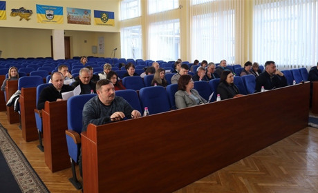 Які рішення ухвалили на засіданні виконкому Звягеля 11 березня: подробиці