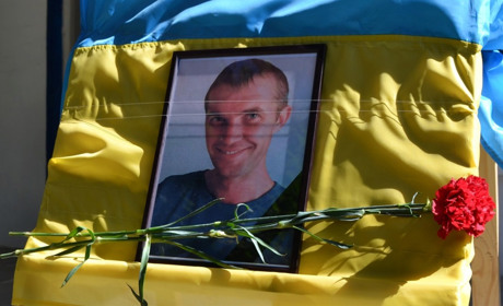 У Баничах поховали Олександра Іваницького. Воїн помер вдома під час реабілітаційної відпустки
