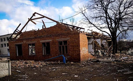 Великописарівську громаду ворог рівняє із землею, загинула людина (фото)