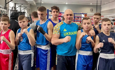 Звягельські боксери стали чемпіонами області: імена переможців