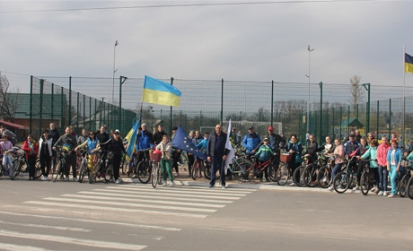 Сіли на велосипеди. Як в Іванівській ОТГ відзначили день здоров’я