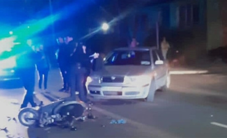 У Южноукраїнську в ДТП на мопеді потрапив 16-річний юнак