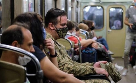 У Звягелі Ветеранський простір проводить опитування: як покращити пільговий проїзд