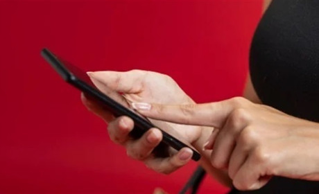 Шахраї телефонують і видають себе за представників мобільного оператора