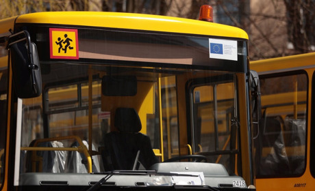 Барська громада отримала новий шкільний автобус для перевезення дітей