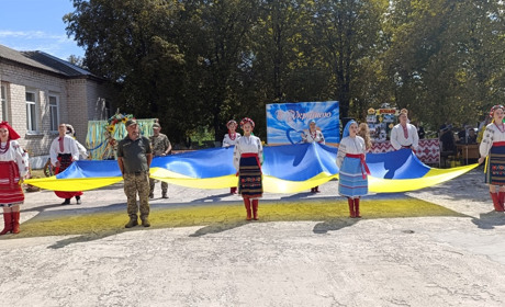 Циблівська громада відзначила День прапора і 33-річчя Незалежності та зібрала 60 тисяч для ЗСУ