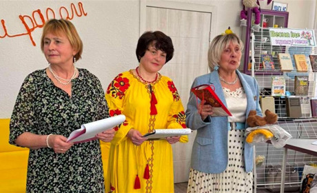 У Ніжинському терцентрі відбувся захід "Весна чарівниця"