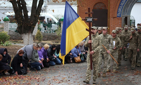Громада Сміли прощалася із захисником Олександром Лісовським