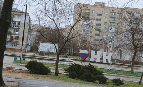 «Не вважайте нас ждунами»: як Нова Каховка виживає четвертий рік окупації