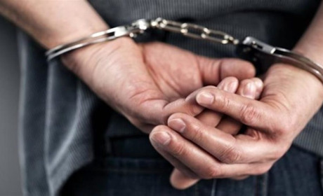 До 7 років засудили чоловіка, який вихопив у знайомого мобільний телефон і втік