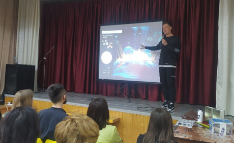 В Умані свій роман «Колонія» презентував письменник Макс Кідрук