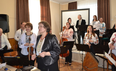 Оркестр народних інструментів Чортківської музичної школи ім. Василя Мармуса відзначив свій ювілей