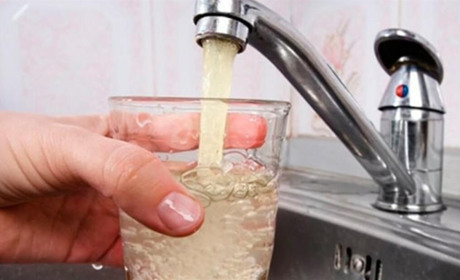 У Звягелі визначили дату промивки системи централізованого водопостачання: графік підвозу води